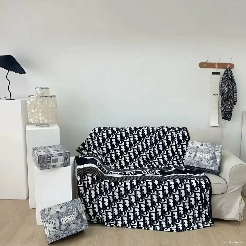 FLEECE THROW OBLIQUE BLANKET 0610